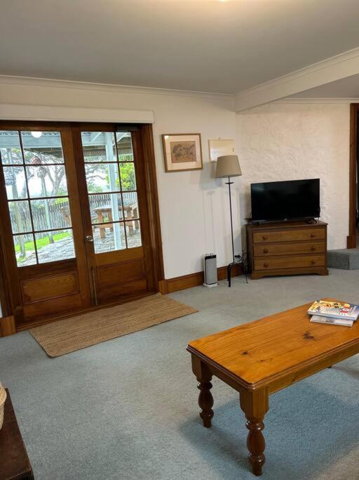 The Hideaway Sa Centrally Located * Robe